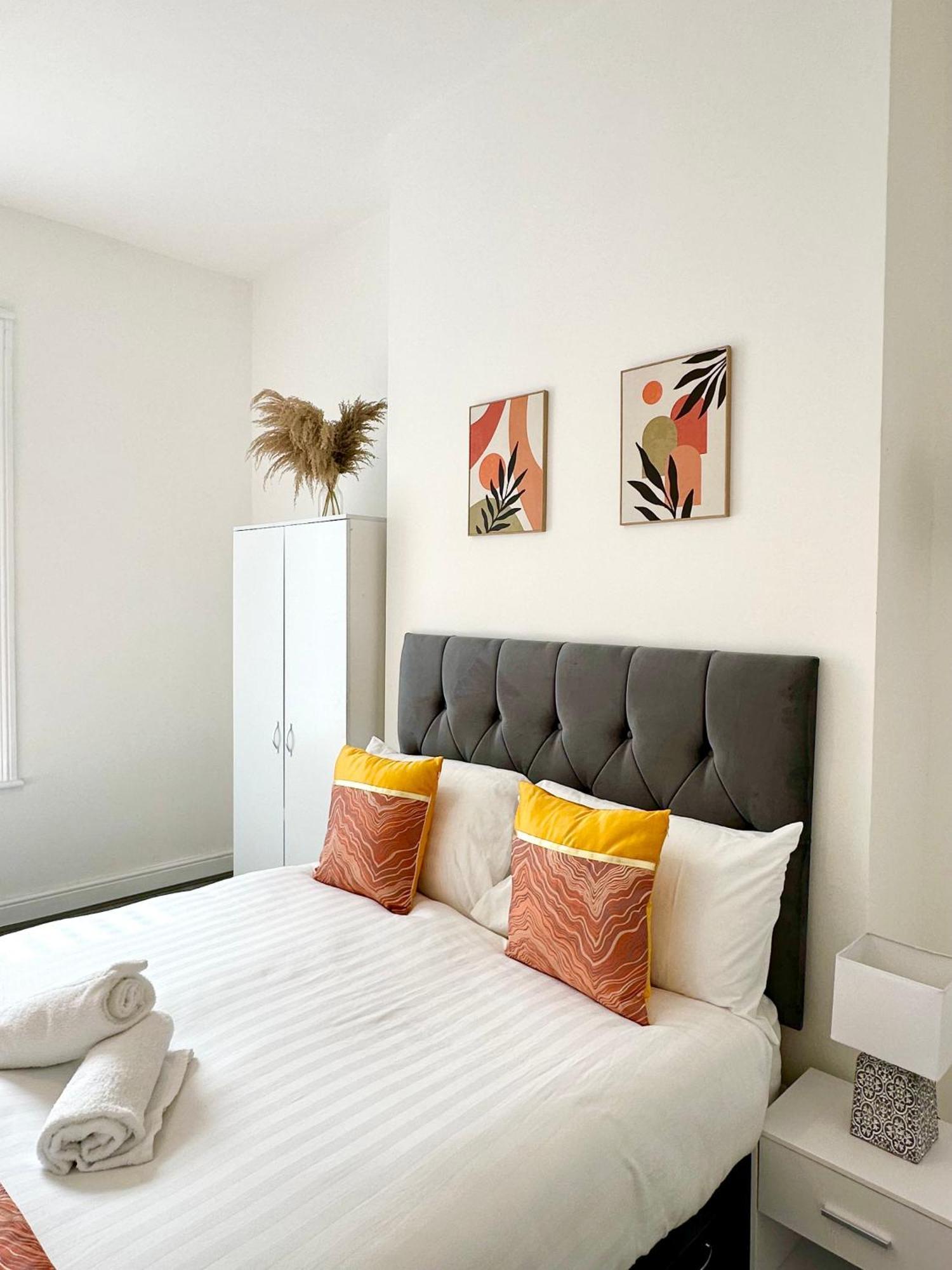 Вилла Cosy & Modern 4Bd House Near Anfield Stadium Ливерпуль Экстерьер фото